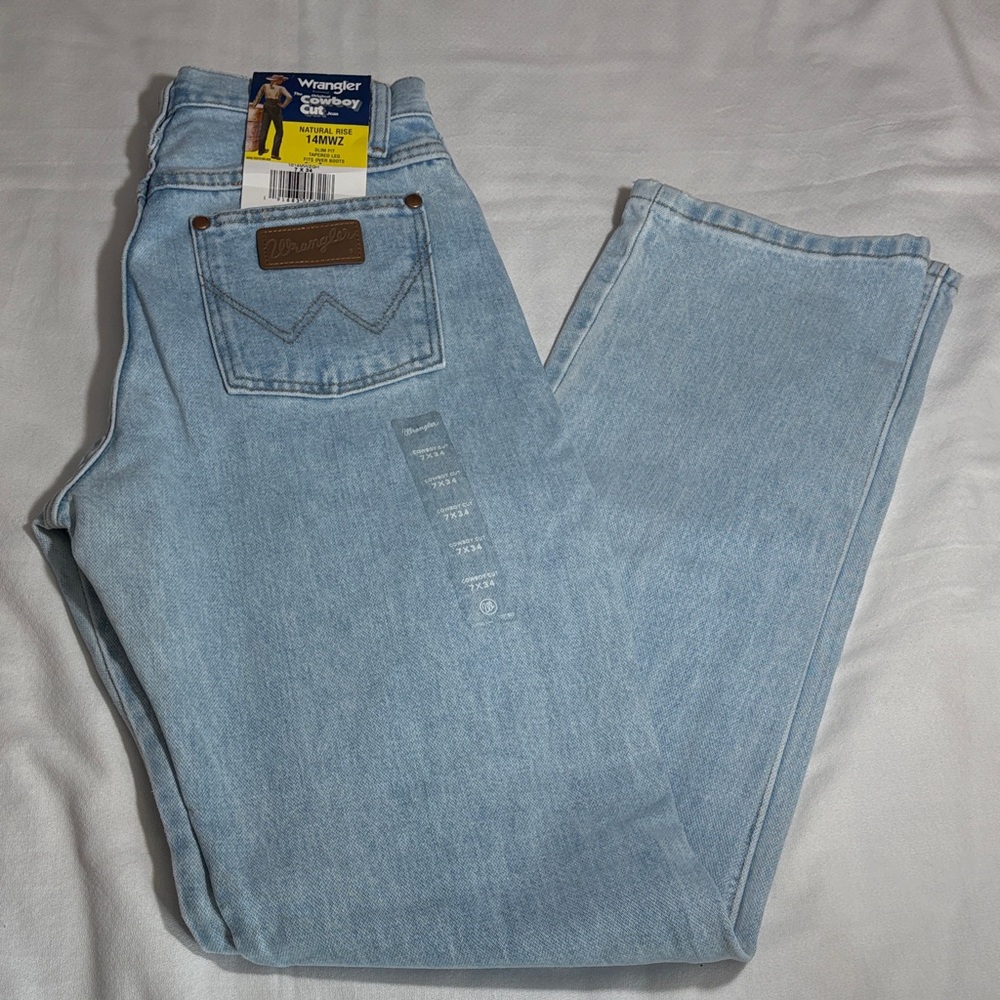 Wrangler Women's Light Blue Western Boot Cut Jeans Size 7